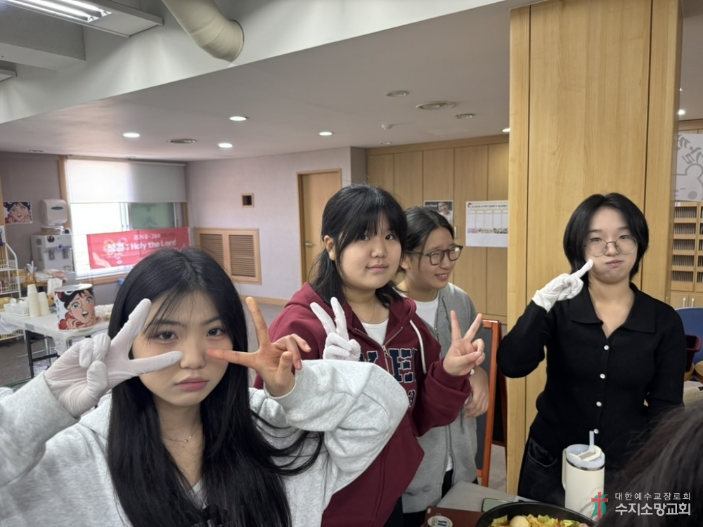 5DA309D2-BAF0-4781-8E56-950F54613864_1_105_c.jpeg
